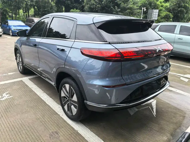 Xpeng G3 — Фото автомобиля 8