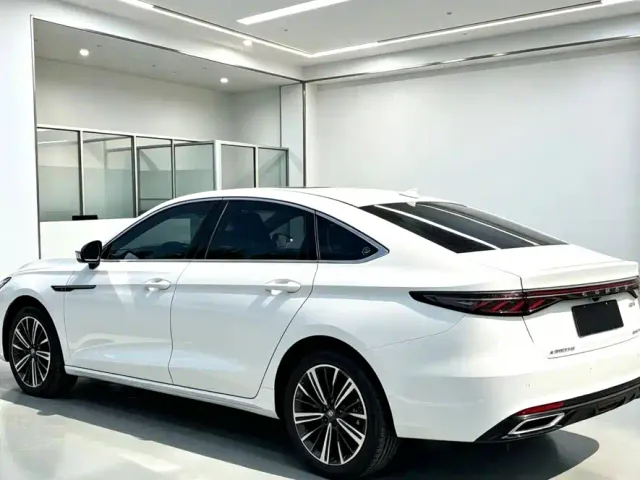 Chery Arrizo 8 PRO — Фото автомобиля 7