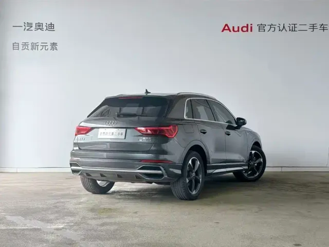 Audi Q3 — Фото автомобиля 3