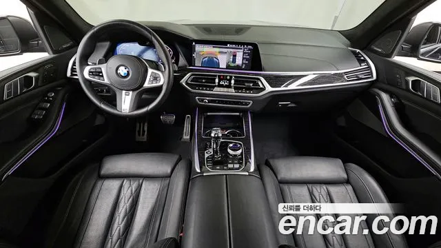 BMW X7 — Фото автомобиля 7