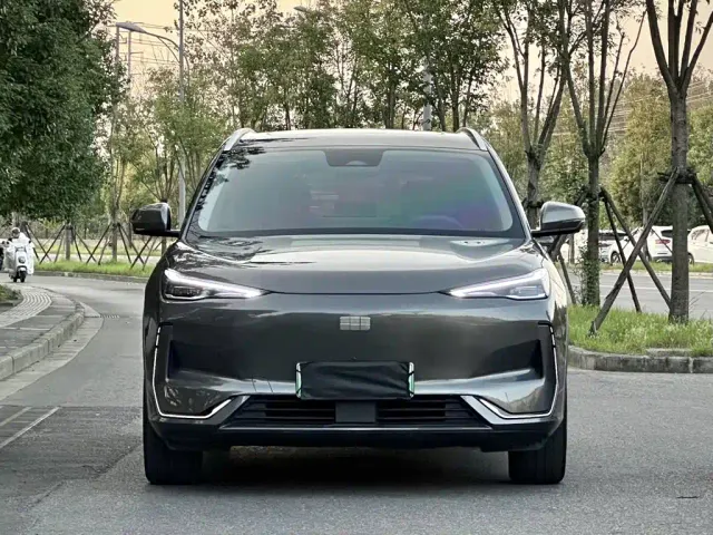 Geely Galaxy E5 — Фото автомобиля 3