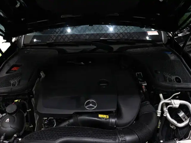 Mercedes-Benz E-Class — Фото автомобиля 24