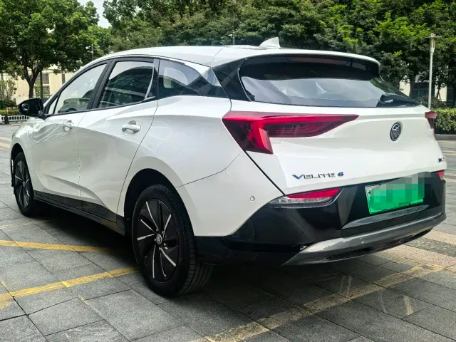 Buick Velite 6 — Фото автомобиля 10