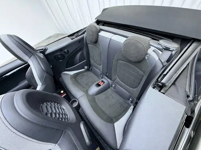 MINI Hatch — Фото автомобиля 13