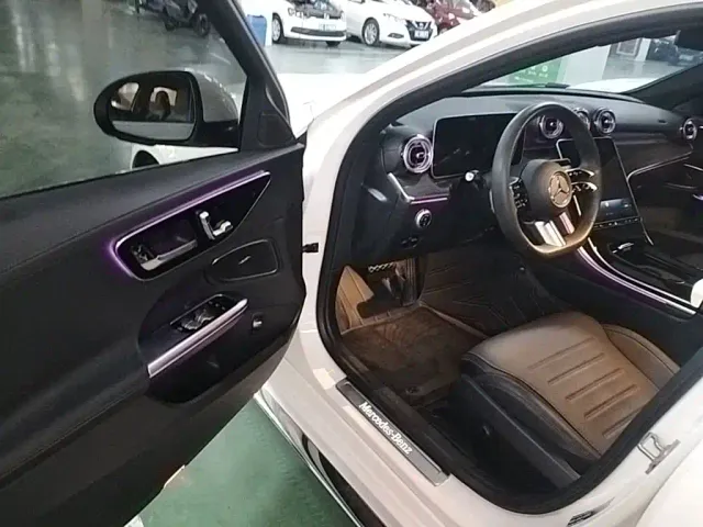 Mercedes-Benz C-Class — Фото автомобиля 15