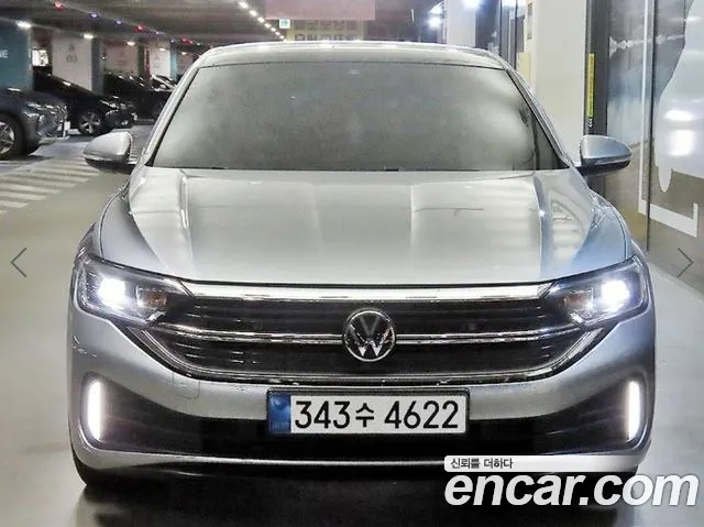 Volkswagen Jetta — Фото автомобиля 2