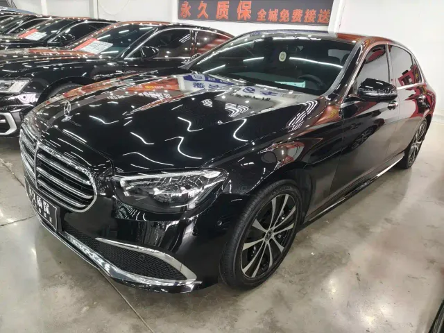 Mercedes-Benz E-Class — Фото автомобиля 7
