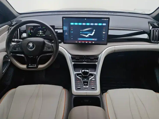 BYD Song Pro — Фото автомобиля 12
