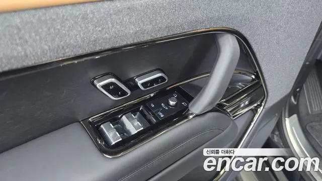 Land Rover Range Rover Sport — Фото автомобиля 28