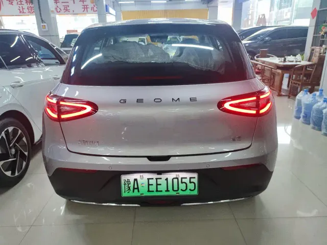 Geely Starry Wish — Фото автомобиля 11