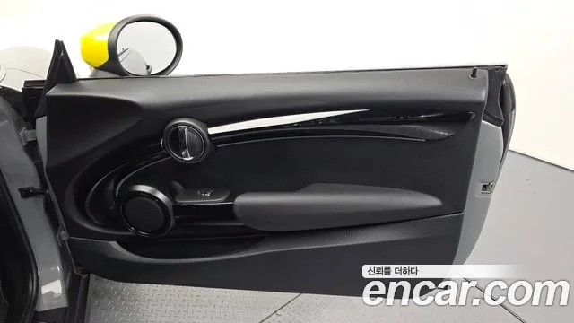 MINI Cooper Cooper Electric — Фото автомобиля 14