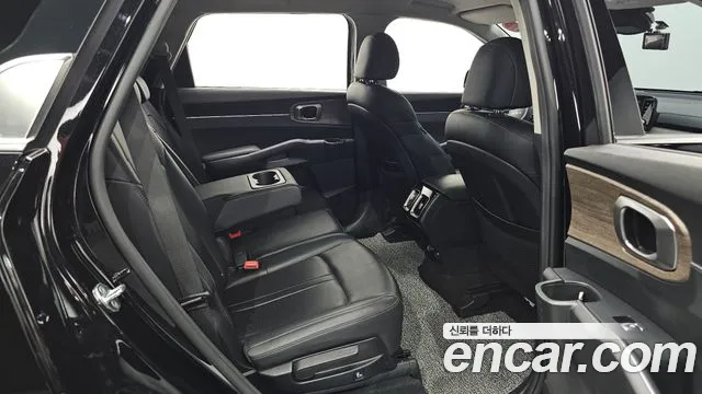Kia Sorento Sorento 4-е поколение Дизель 2.2 2WD — Фото автомобиля 26