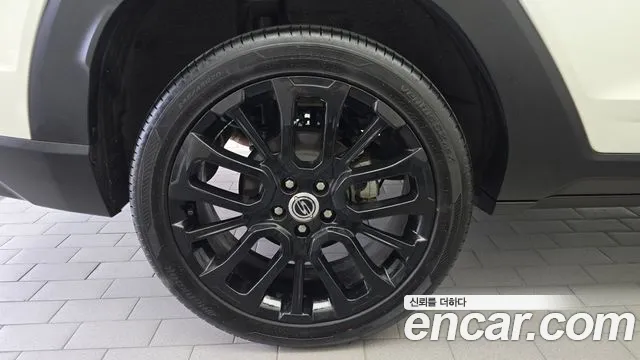 KGM Torres — Фото автомобиля 5