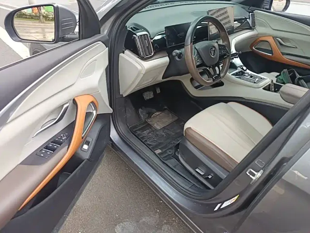 BYD Song Pro — Фото автомобиля 15