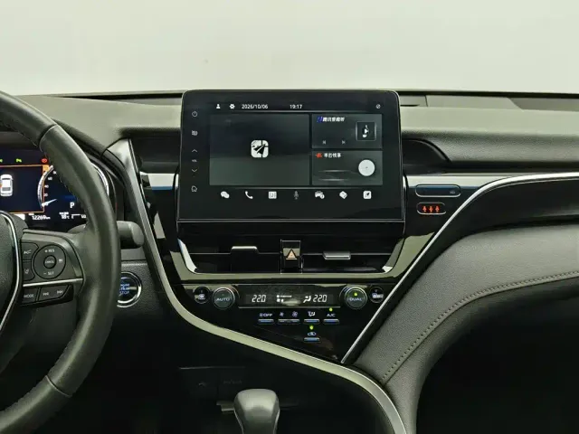 Toyota Camry — Фото автомобиля 12