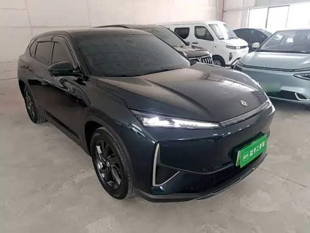 Dongfeng Fengshen L7 — Фото автомобиля 21