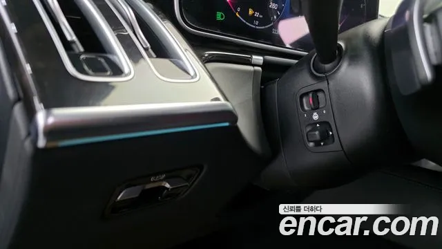 Mercedes-Benz S-Class — Фото автомобиля 14