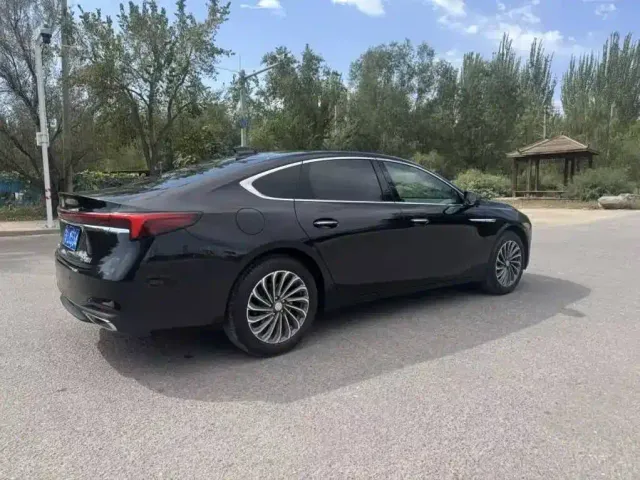 Buick LaCrosse — Фото автомобиля 6