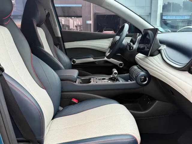 BYD Yuan PLUS — Фото автомобиля 7