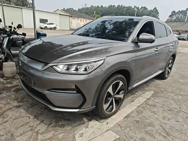 Фотография автомобиля — BYD Song PLUS