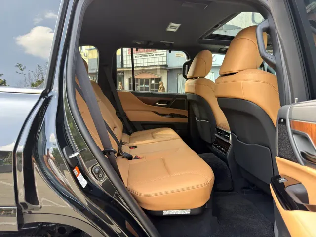 Lexus LX — Фото автомобиля 6