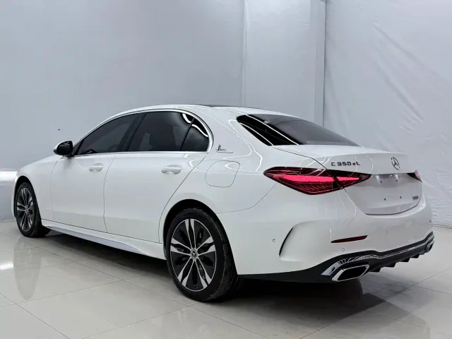 Mercedes-Benz C-Class — Фото автомобиля 14