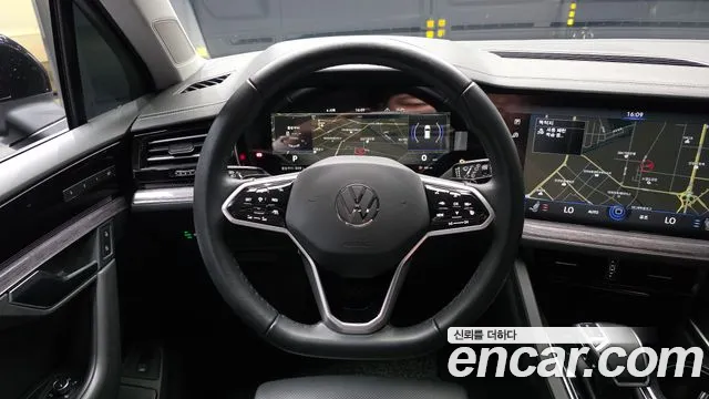 Volkswagen Touareg Touareg 3 поколение 3.0 TDI Premium — Фото автомобиля 13