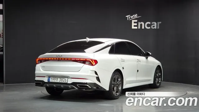 Kia K5 — Фото автомобиля 2