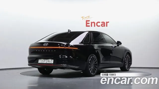 Hyundai Grandeur Grandeur (GN7) 2.5 Бензин 2WD — Фото автомобиля 2