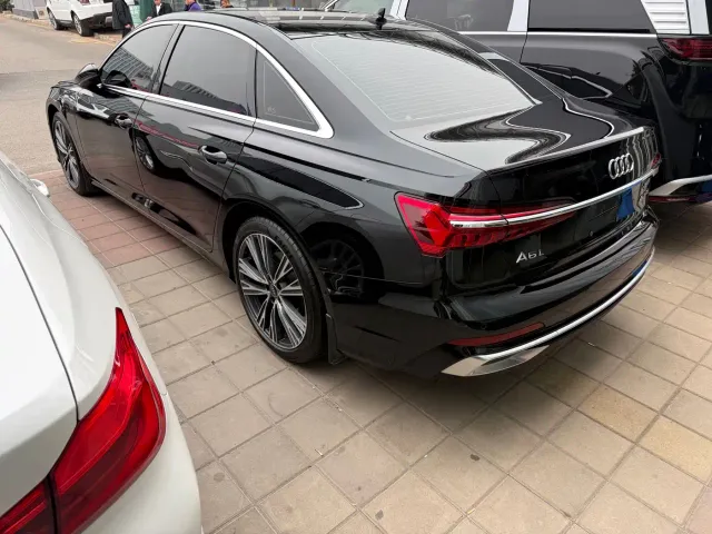Audi A6L — Фото автомобиля 6