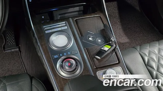 Genesis GV80 — Фото автомобиля 9