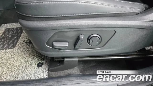 Kia Sorento Sorento 4-е поколение Дизель 2.2 4WD — Фото автомобиля 25
