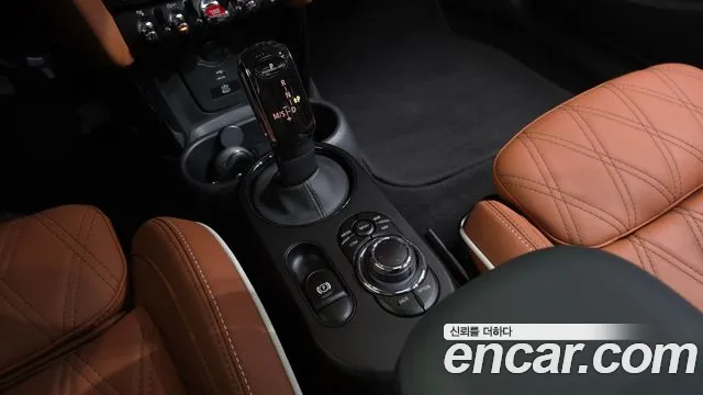 MINI Cooper — Фото автомобиля 9