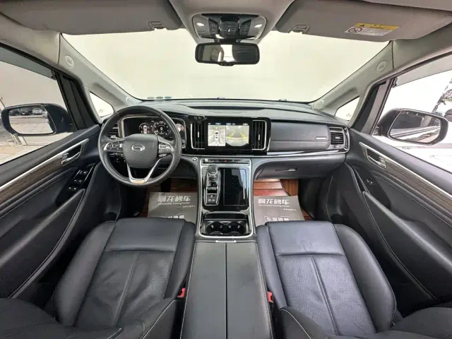 GAC Trumpchi M8 — Фото автомобиля 6