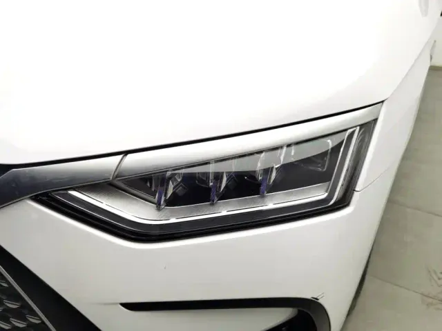 BYD Han 2022 DM-i 121KM Premium Edition — Фото автомобиля 7