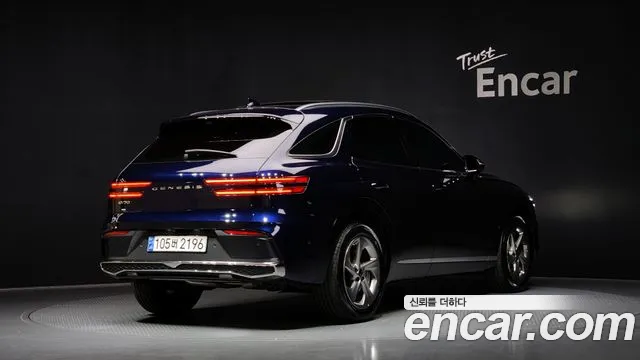 Genesis GV70 2.5T Бензин 2WD — Фото автомобиля 2