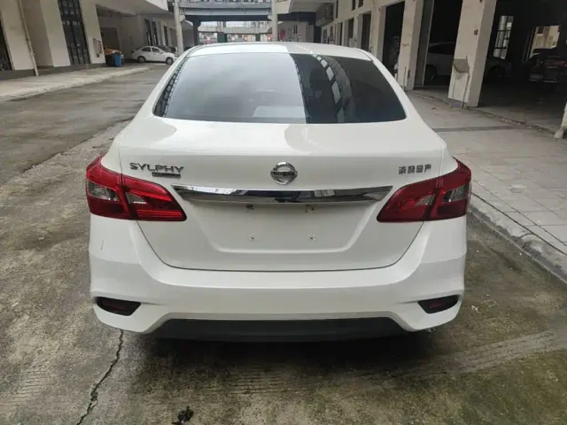 Nissan Sylphy — Фото автомобиля 5