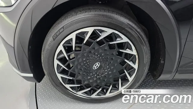 Hyundai Ioniq 5 — Фото автомобиля 5
