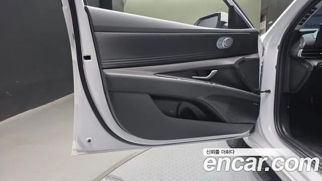 Hyundai Avante — Фото автомобиля 13
