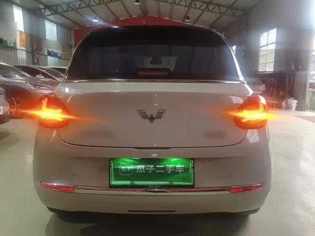 Wuling Bingo — Фото автомобиля 5
