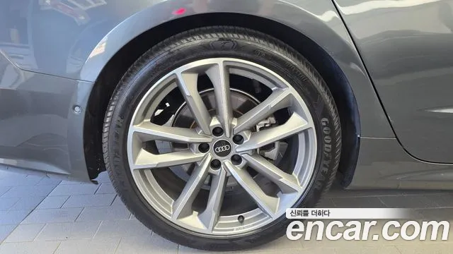 Audi A7 55 TFSI quattro Premium — Фото автомобиля 5