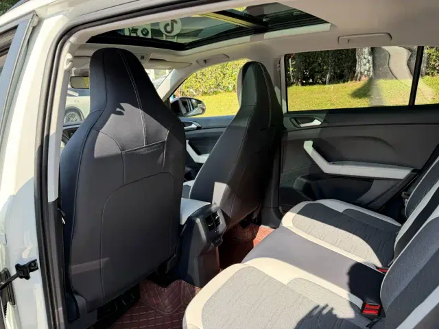 Volkswagen Tharu — Фото автомобиля 11