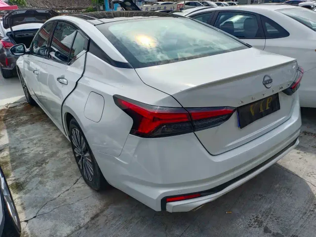 Nissan Teana 2022 2.0L XL-TLS Comfort Edition — Фото автомобиля 16