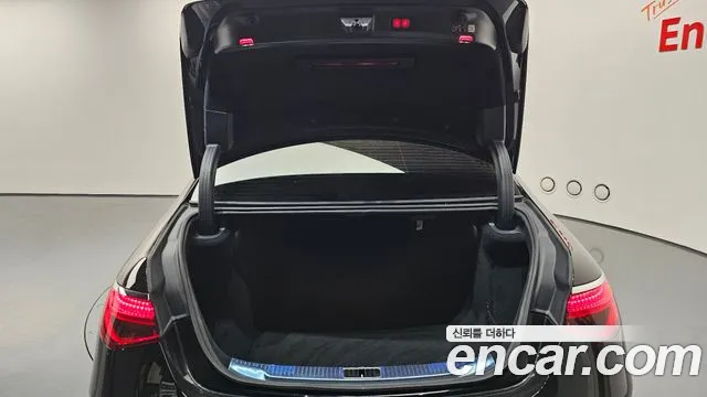 Mercedes-Benz S-Class S-класс W223 — Фото автомобиля 15
