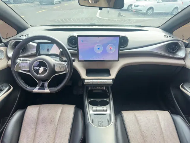BYD Dolphin — Фото автомобиля 11