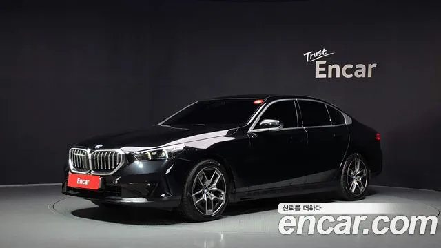 Фотография автомобиля — BMW 5 Series G60