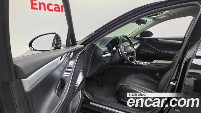 Genesis G80 Electrified G80 (RG3) — Фото автомобиля 7