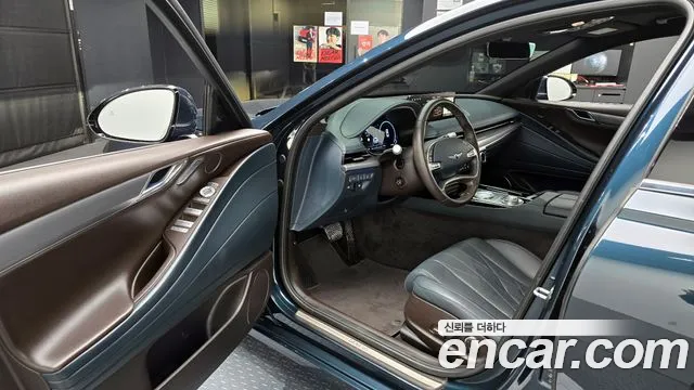 Genesis G80 Бензин 2.5 турбо AWD — Фото автомобиля 11