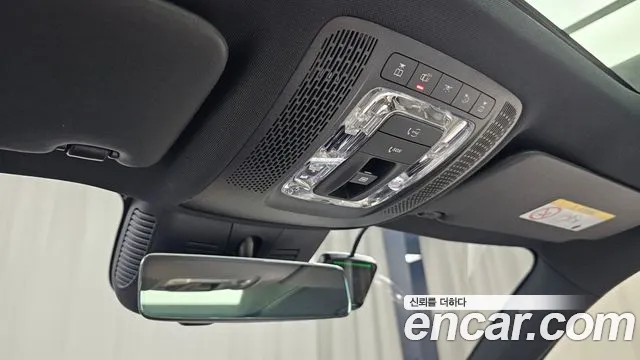 Mercedes-Benz EQB — Фото автомобиля 19