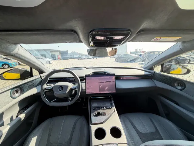 Lotus Emeya — Фото автомобиля 30